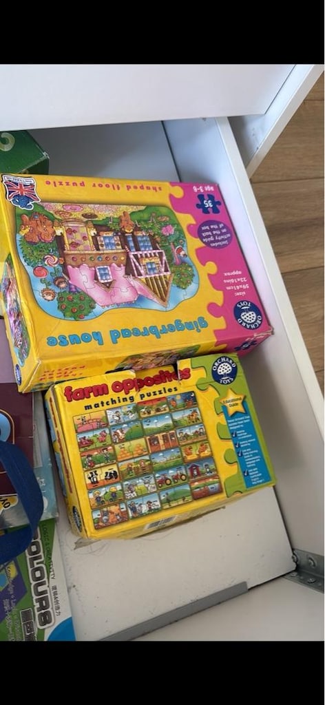 çeşitli oyuncaklar ikea oyuncak dolabı - 5