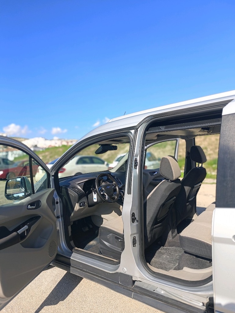 Sahibinden Ford Tourneo Connect 1.5 TDCI Titanium 2016 Model - 5