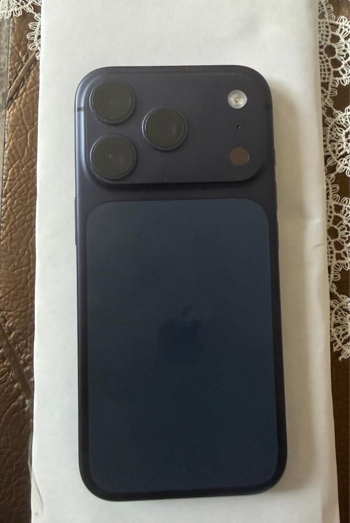 17 Pro 256 gb Yurtdışı - 2