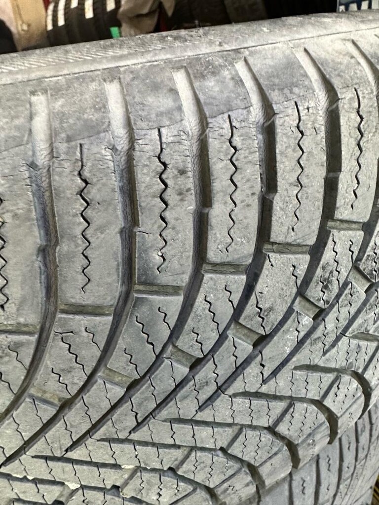 215/60/17. 4 mevsim lastik lassa multiways2 - 6