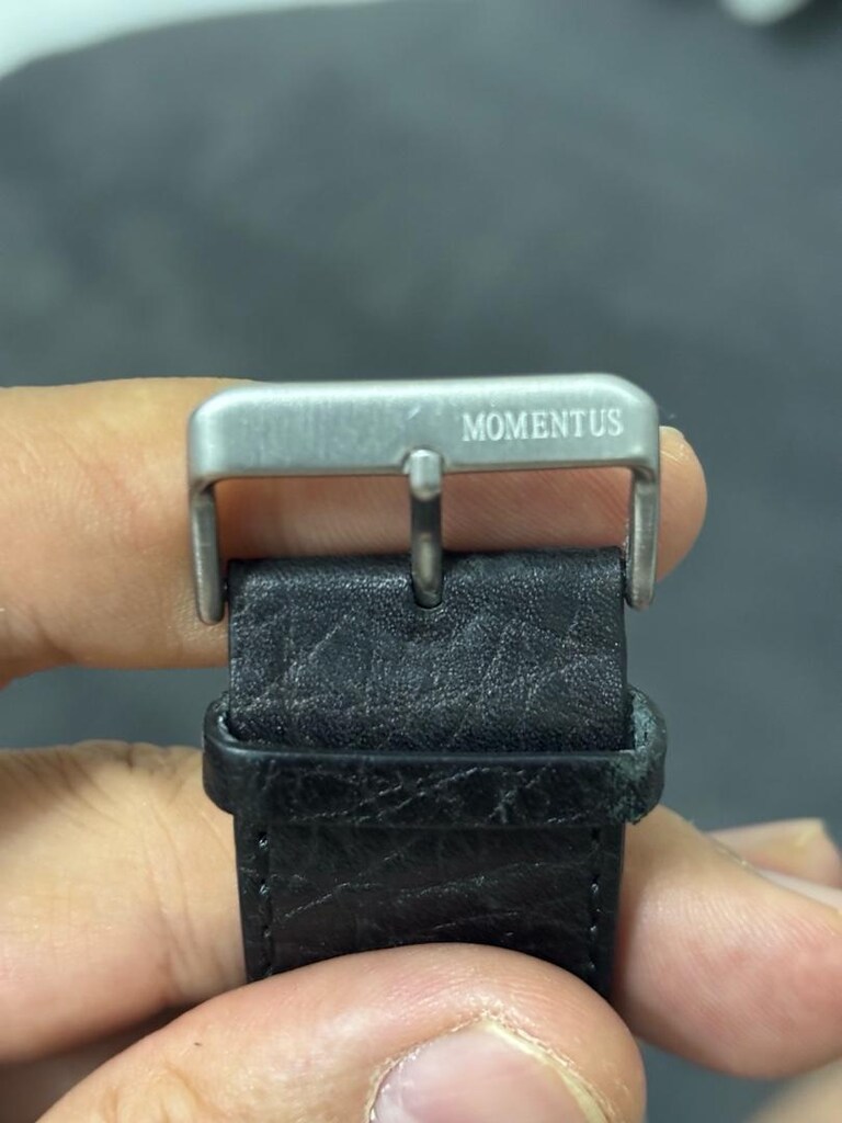Saat MOMENTUS - 3