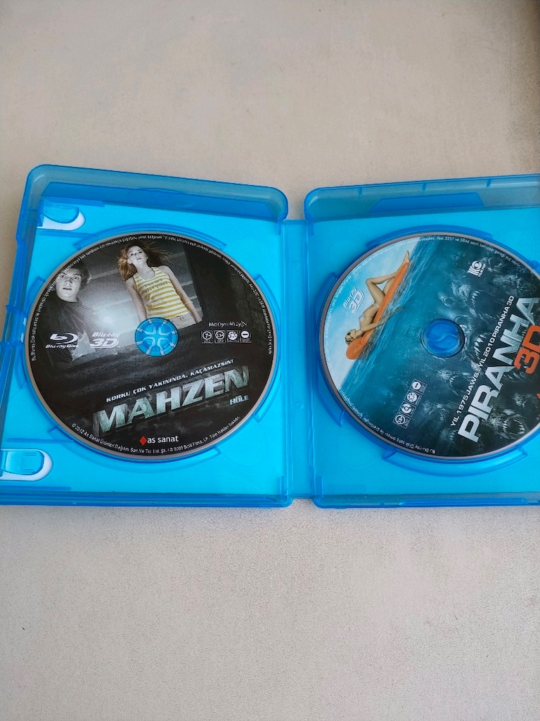 blu ray 2film 2 CD li set - 2