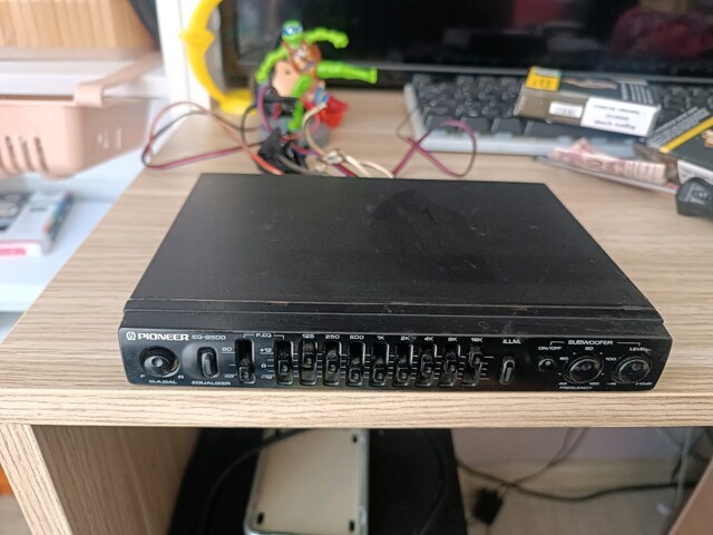 Pioneer EQ 6500