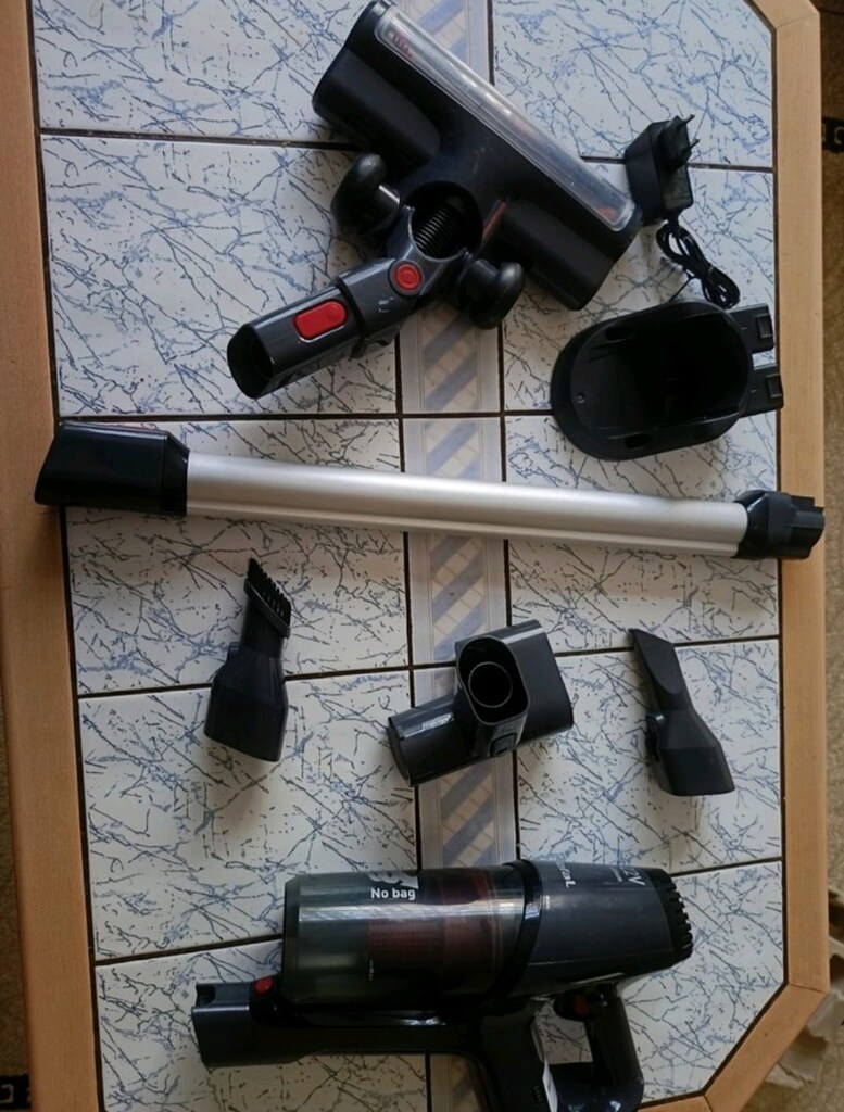 Siyah Kablosuz tefal jarzlı Dikey Elektrikli Süpürge - 5