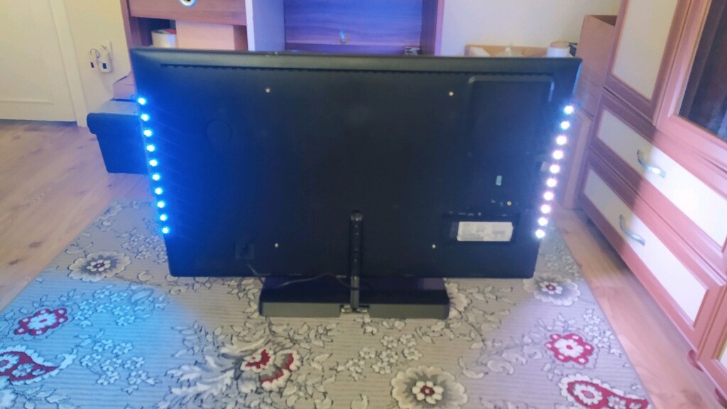 PHİLİPS 42 İNÇ LED TV AMBİLİGHT Lİ - 5