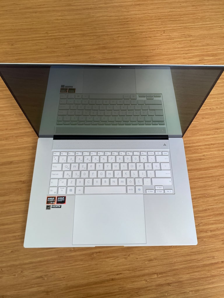 Asus Zenbook S16 | Ryzen AI 9 | 32GB | 1TB | 3K OLED ( GARANTİLİ ) - 2