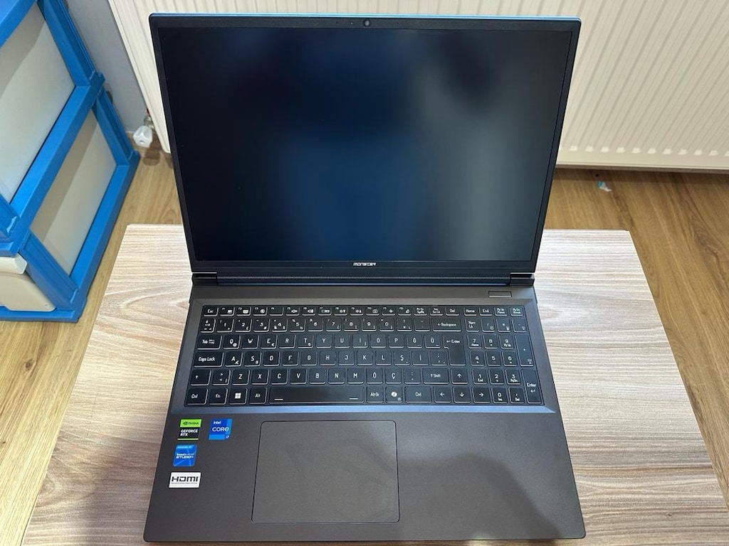Sıfır Gibi Monster Tulpar T6 (RTX 5060) + PS5 Kolu + Çanta & Oyunlu Se - 7