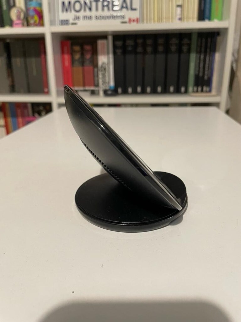 Yui wireless charger - 3