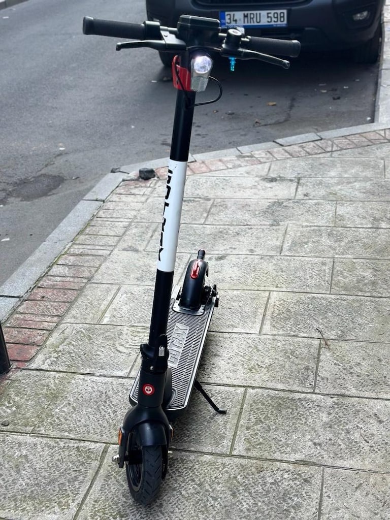 Gotrax G3 Elektrikli Scooter - 2