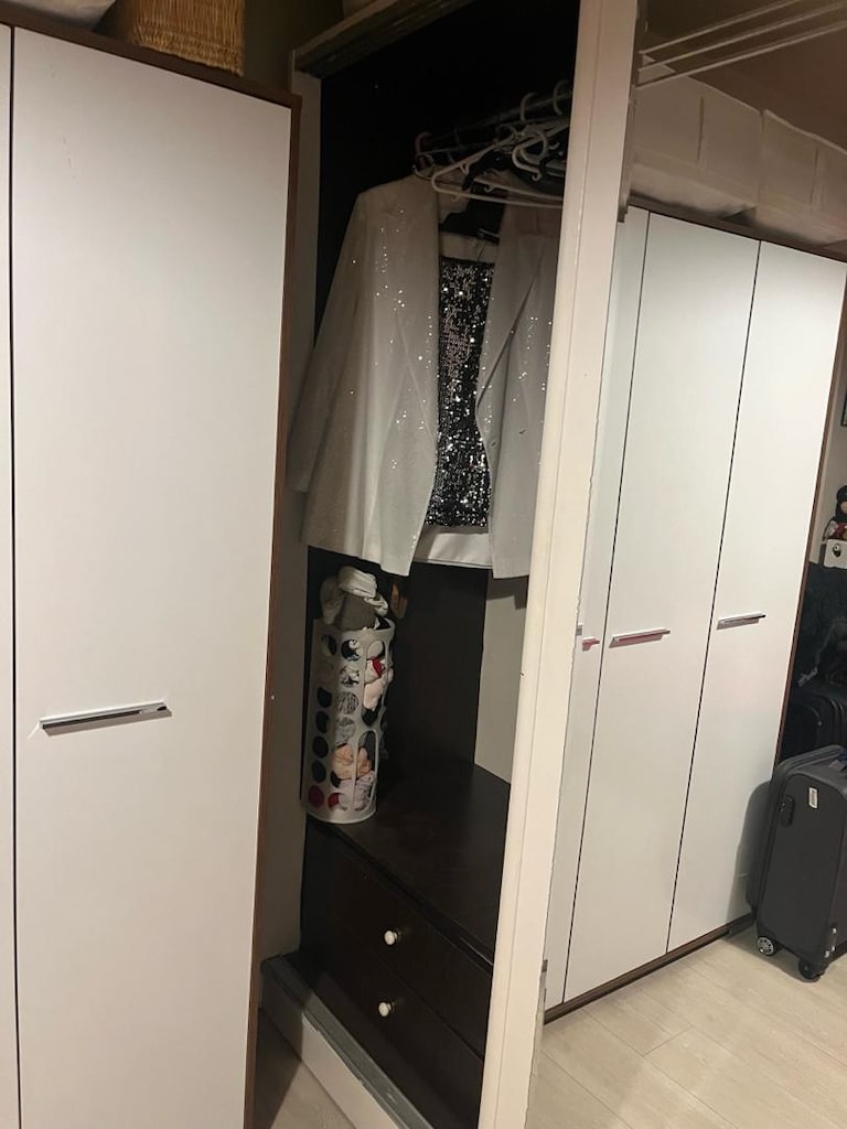sürgülü kapaklı dolap ACİL SATILIK - 5