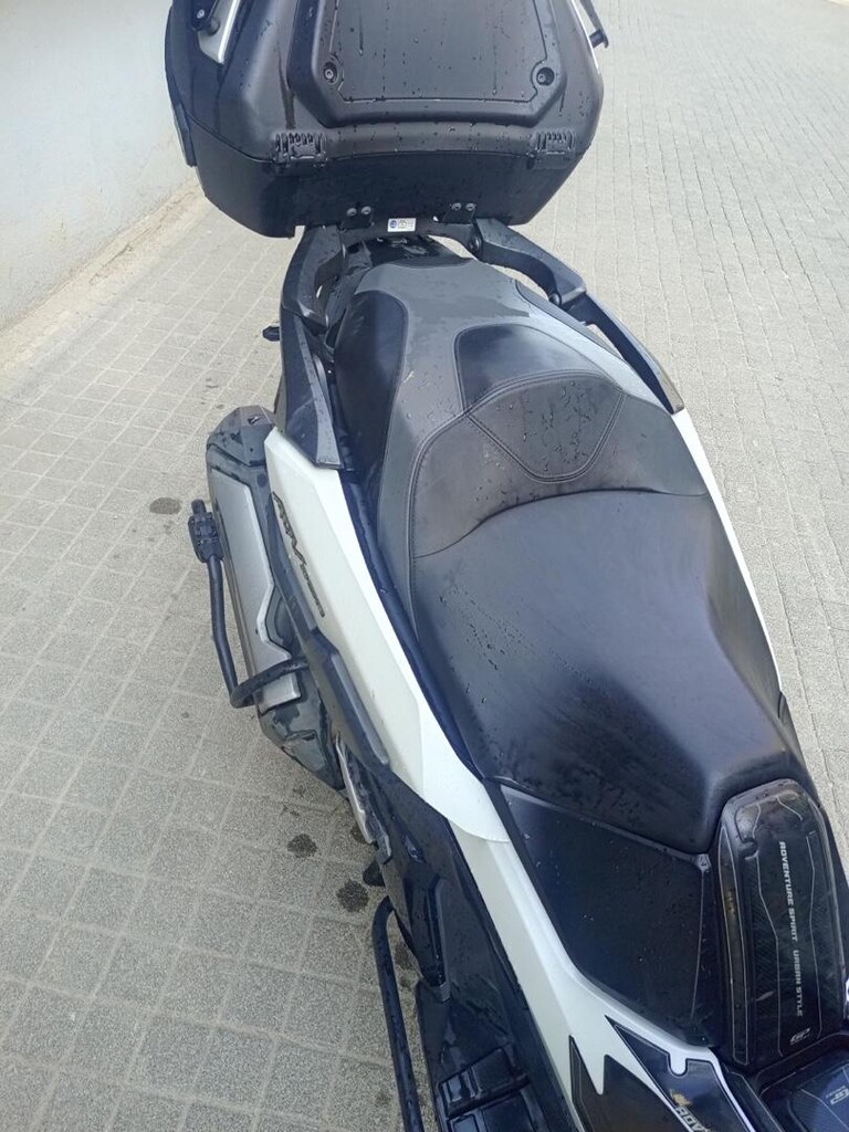 Honda ADV350 - 7