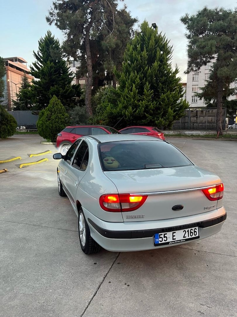 megane 1 RTE 2001 - 8