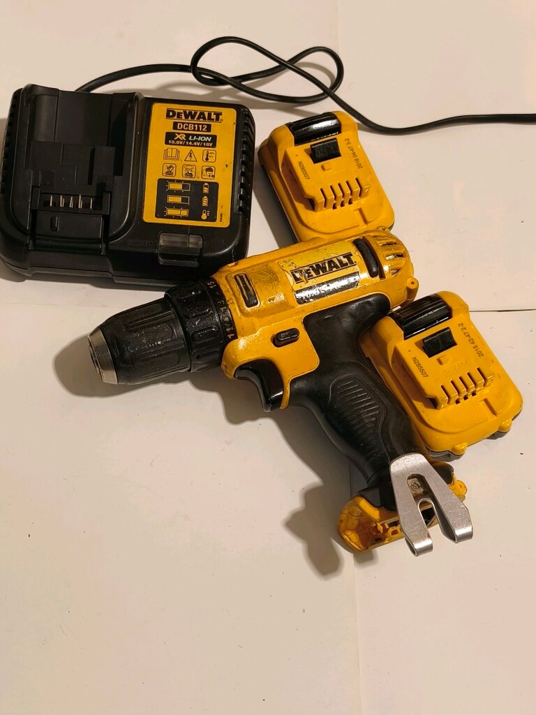 ORİJİNAL DEWALT 10.8 VOLT ŞARJLI MATKAP - 10