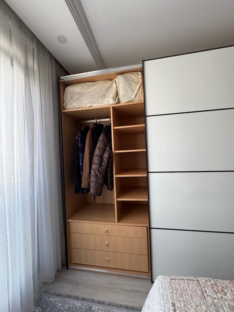 Kelebek Mobilya’dan Modern, Şık, Temiz, Sürgülü 6 Kapaklı Dolap - 3