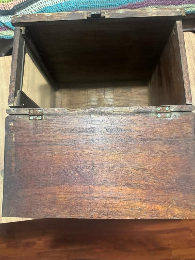 Vintage Ahşap Camlı Vitrin Kutusu / Teşhir Sandığı 32x36x21 cm Masif - 14