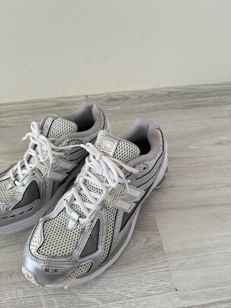 New Balance 1906R Gümüş Gri Renk 44 Numara Sıfır Ürün - 9