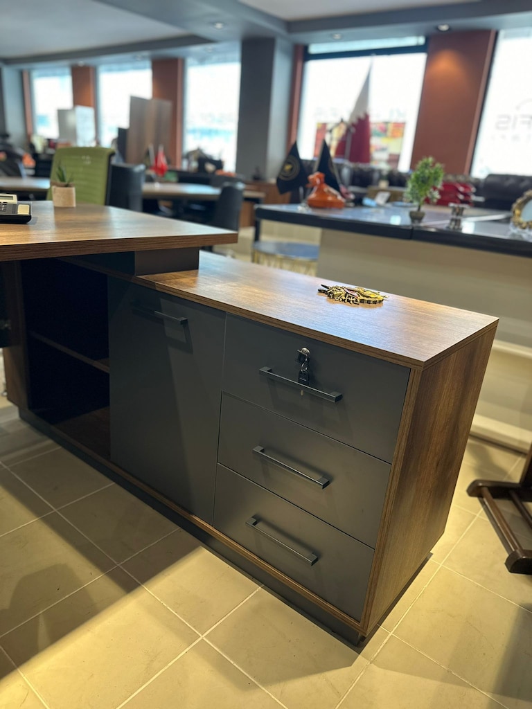 KLAS OFİS ÜSKÜDAR 180x80 cm BAROK CEVİZ MÜDÜR MASASI TAKIMI - 7