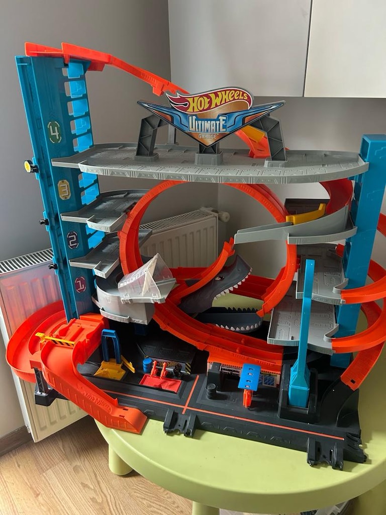 Hot Wheels Ultimate Garage Oyuncak Pist Seti - 5