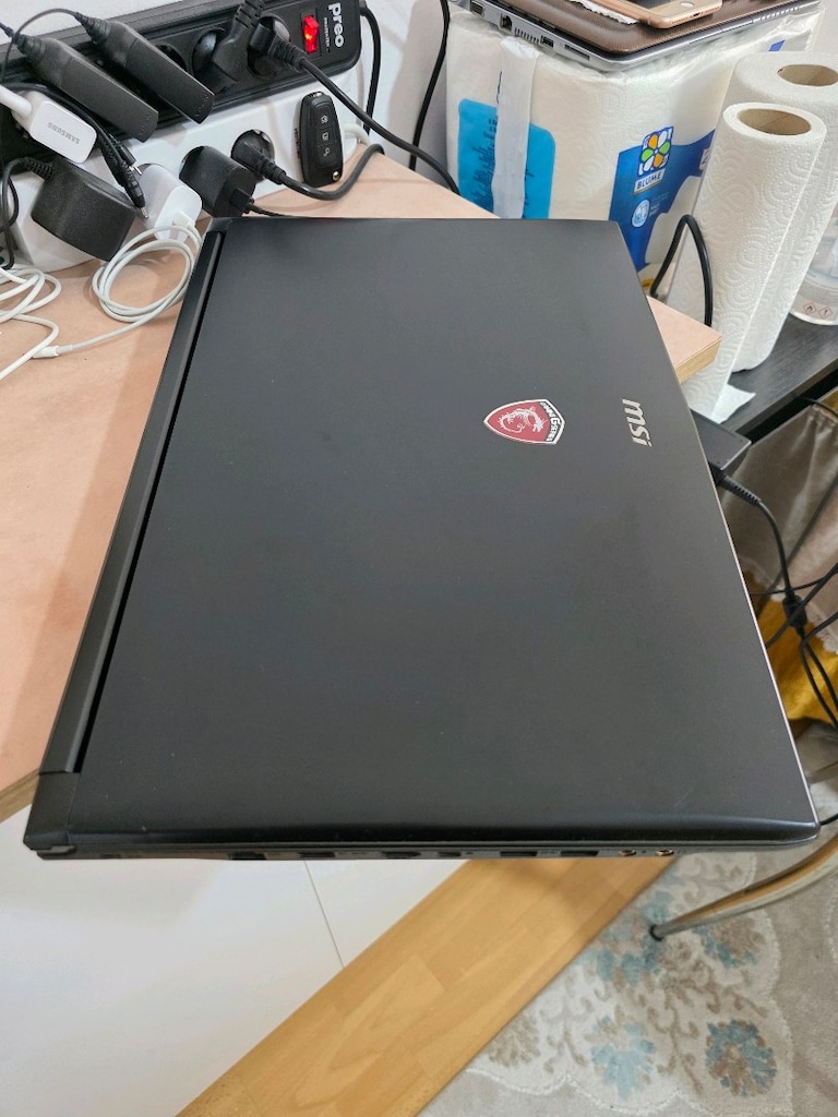 MSİ MS-1793 İ7-5700HQ 8GB RAM 128GB NVMe SSD 2GB EKRAN KARTI FULL HD - 6