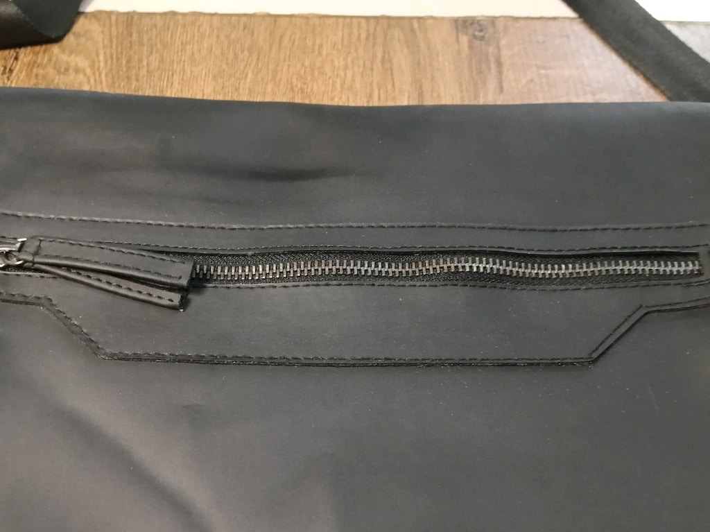 Evrak, tablet çantası. - 2