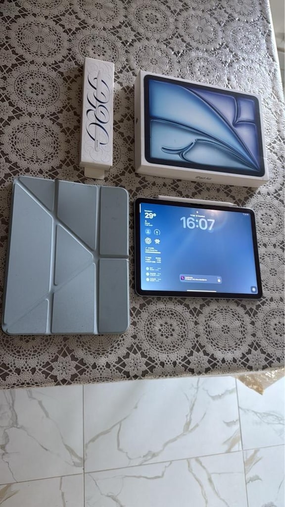 Ipad Air m2 11 inç ve pencil pro - 4
