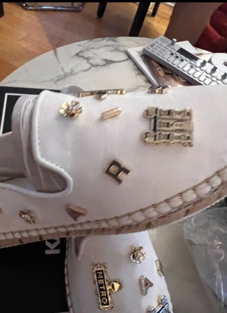 Karl Lagerfeld yurtdışından ayakkabı orijinal