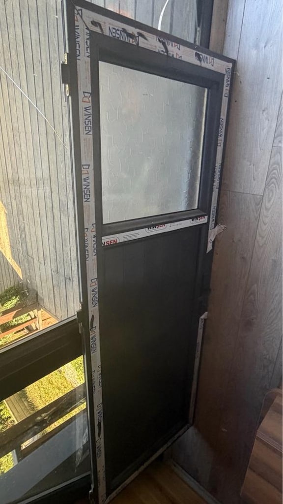 sıfır banyo kapısı antrasit hiç kullanılmamış