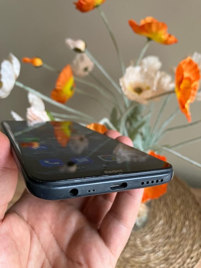 REDMİ 8 TR 32GB - 2