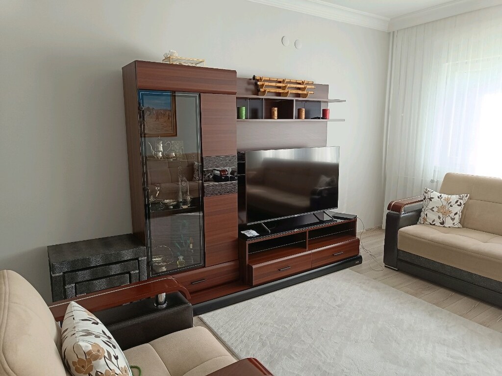 istikbal oturma odası takımı , TV ünitesi , masa ve 6 adet sandalye , - 3