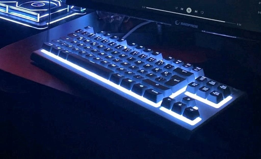 Steelseries apex 3 tkl - 2