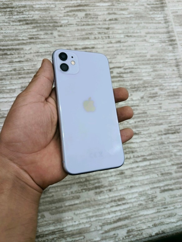 İPHONE 11 - 2