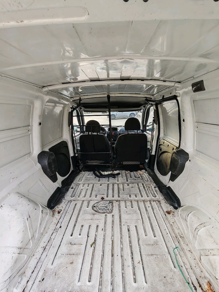 PASTA CİLALI/250 BİNDE/2009 MODEL DOBLO MAXİ - 13