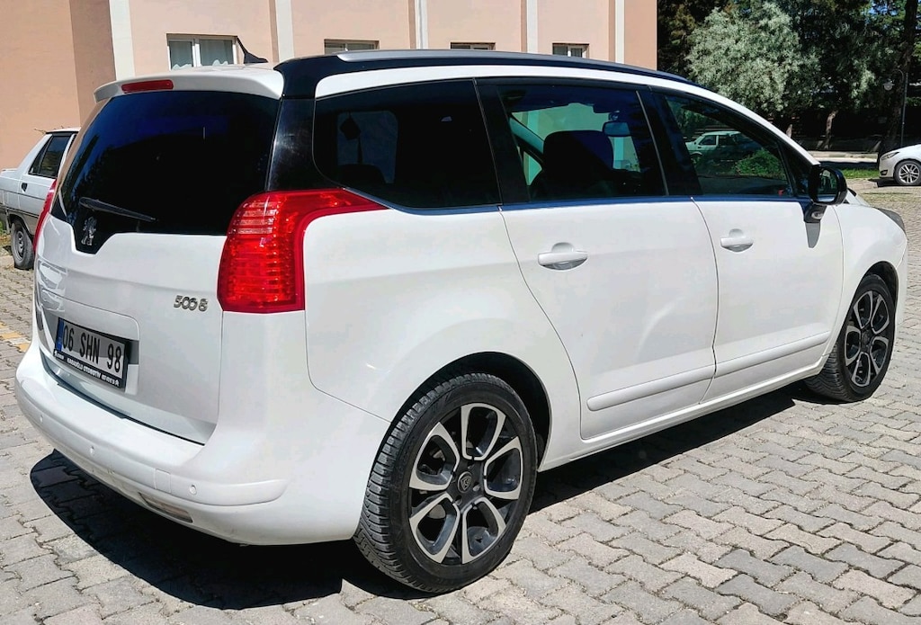 Memurdan masrafsız ve temiz peugeot 5008 - 4