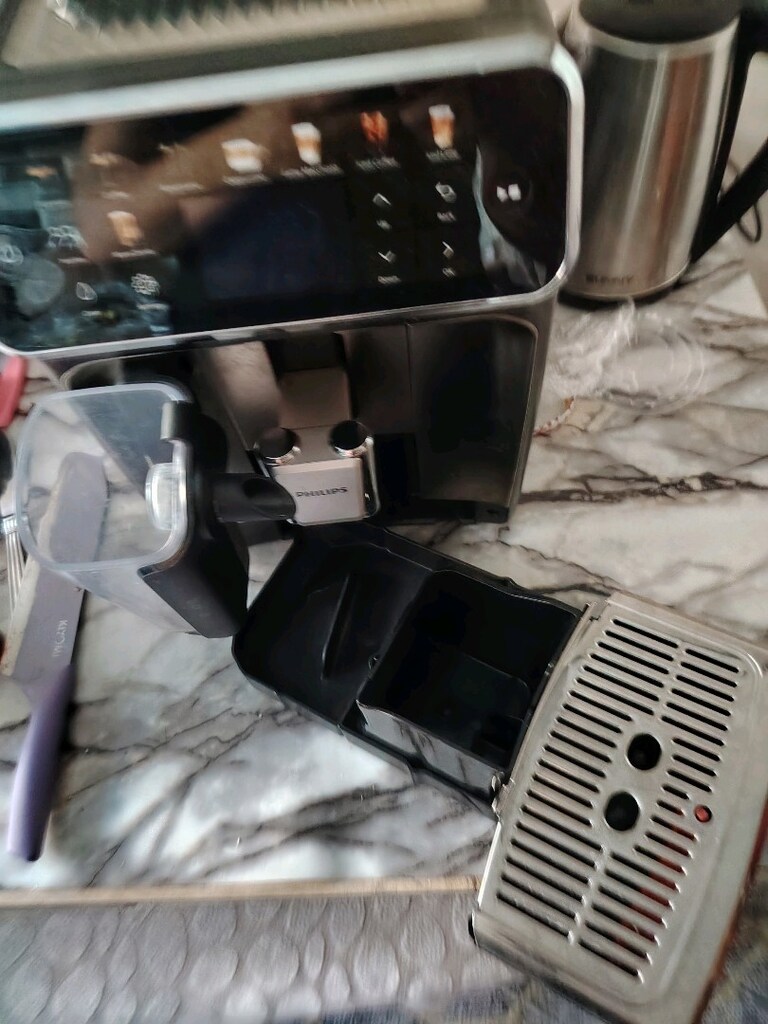 Philips LatteGo 5500 Serisi Kahve Makinesi - 5