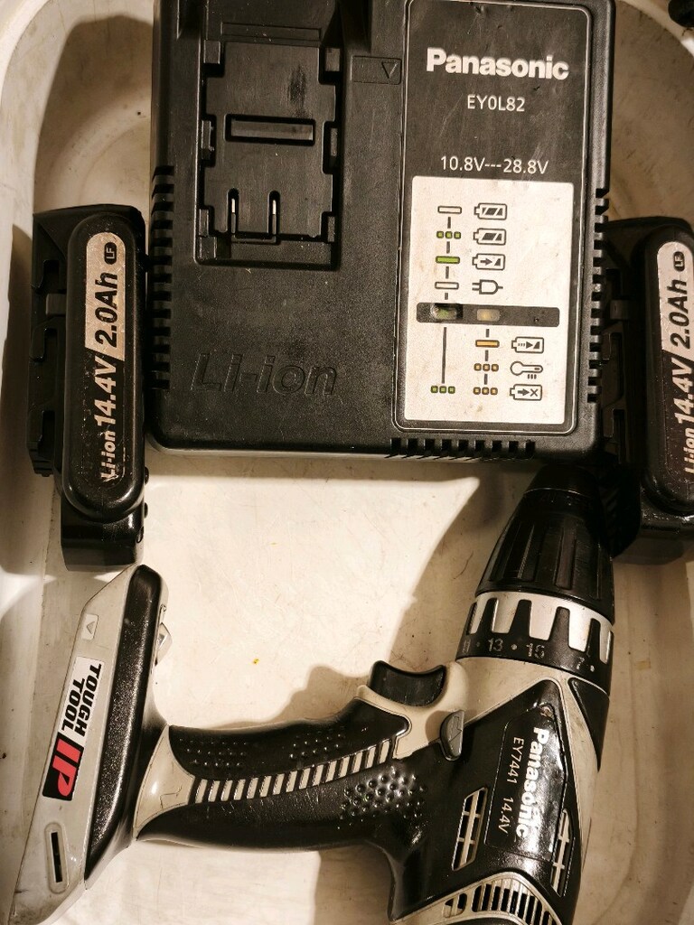 ORİJİNAL PANASONİC 14.4 VOLT ŞARJLI MATKAP SORUNSUZ ÇALIŞIR VAZİYETTE - 10