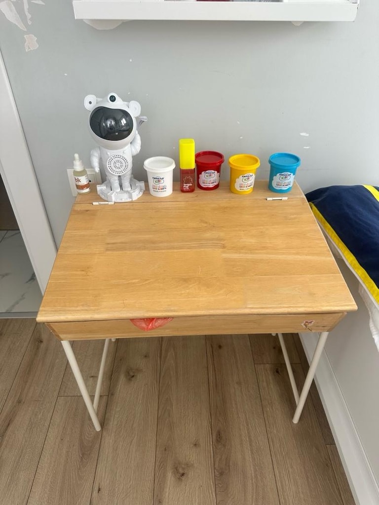 Zara HOME çocuk masa 60x45