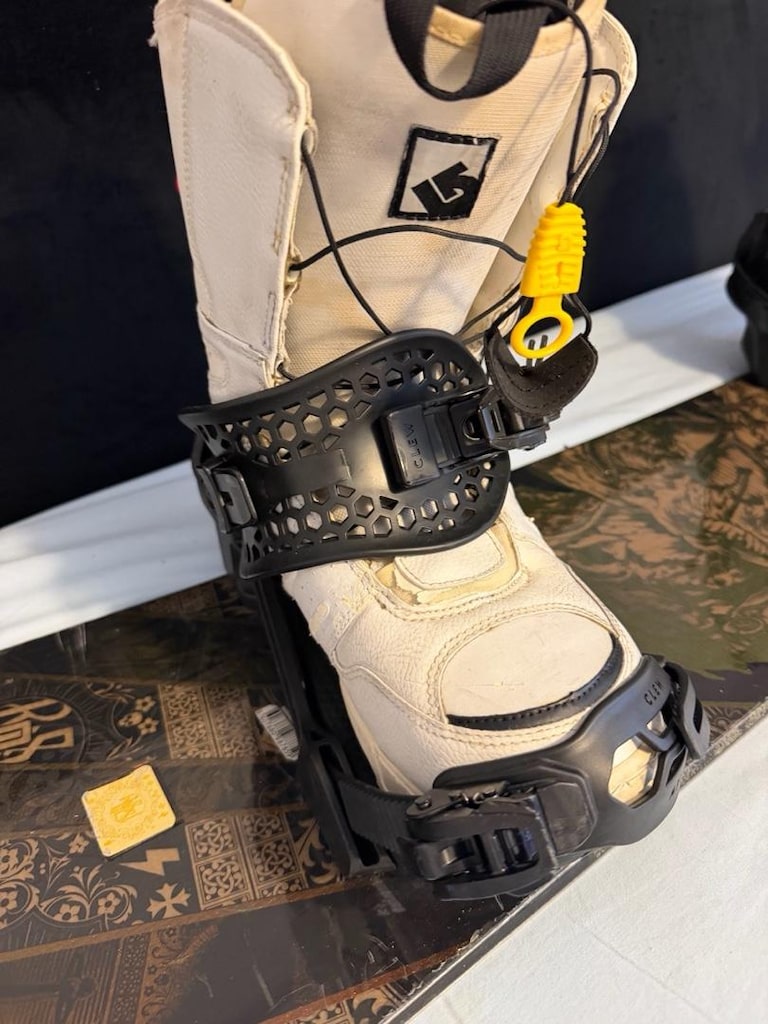 Rossignol Snowboard 155 cm + Clew Bağlama + Burton Bot 43.5 |KompleSet - 12