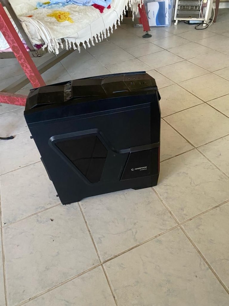 temiz gaming kasa ve monitör - 4