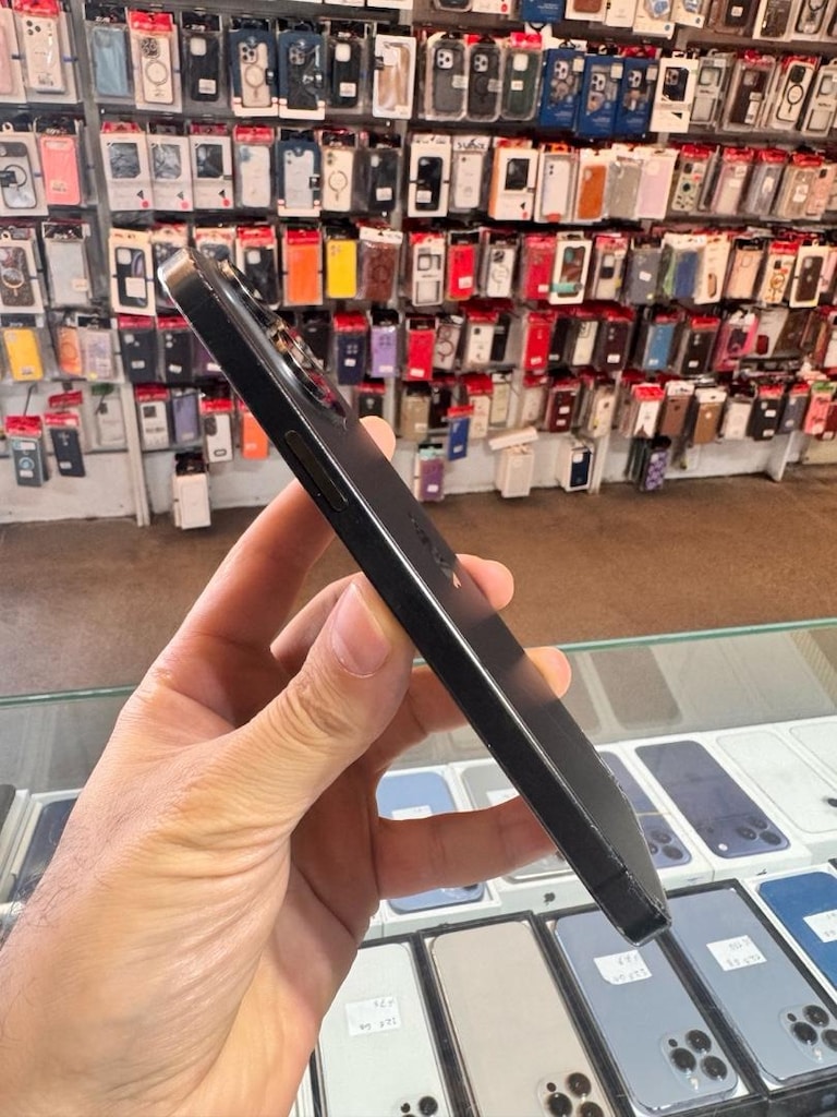 İPHONE 15 PRO MAX 256 GB PİL %78 YURTİÇİ EKRAN GÜRGENÇLERDE DEĞİŞMİŞ K - 8
