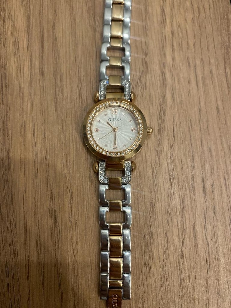 Guess saat - 2