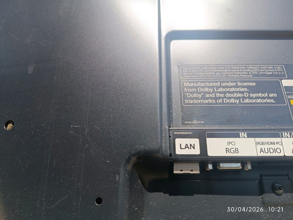 LG 47 LM 660S EKRANI KIRILDI - 5