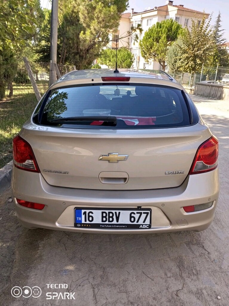 TEMİZ BAKIMLI DÜŞÜK KM - 12