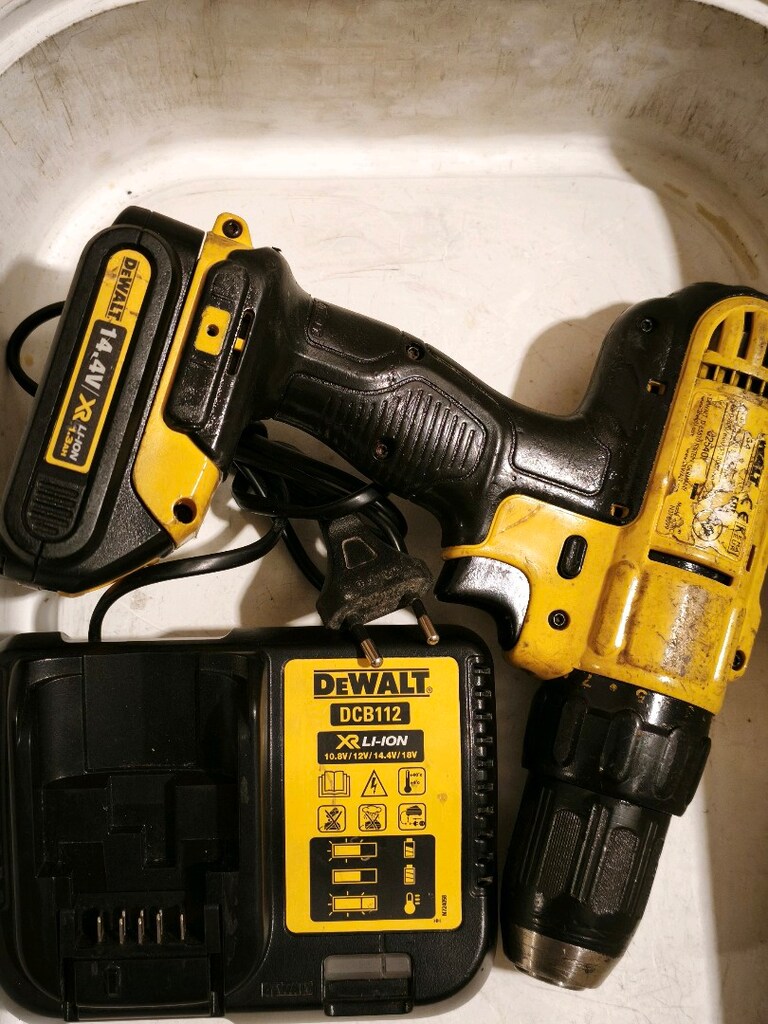 ORİJİNAL DEWALT 14 .4VOLT TEK BATARYALI ŞARJLI MATKAP - 7