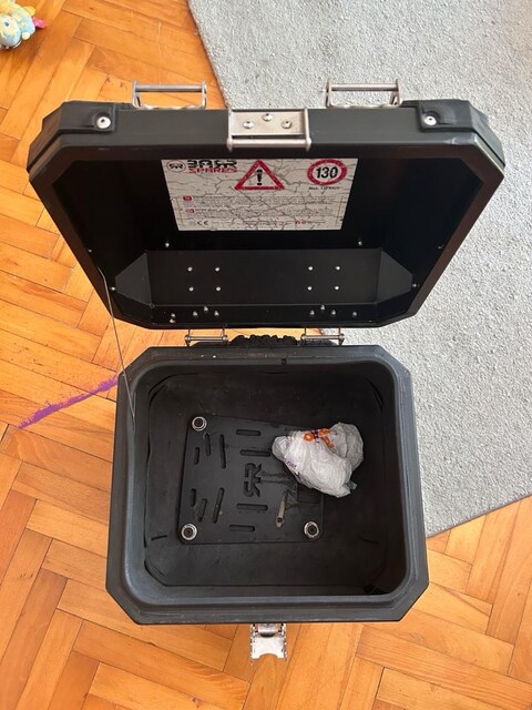 47 lt topcase