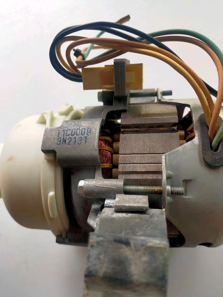 ELEKTROLUX BULAŞIK MAKİNESİ MOTOR VE TÜM YEDEK PARÇALARI - 2