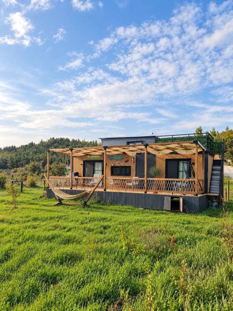 Özel Teraslı Tiny House Çandarlıya 20 km - 2