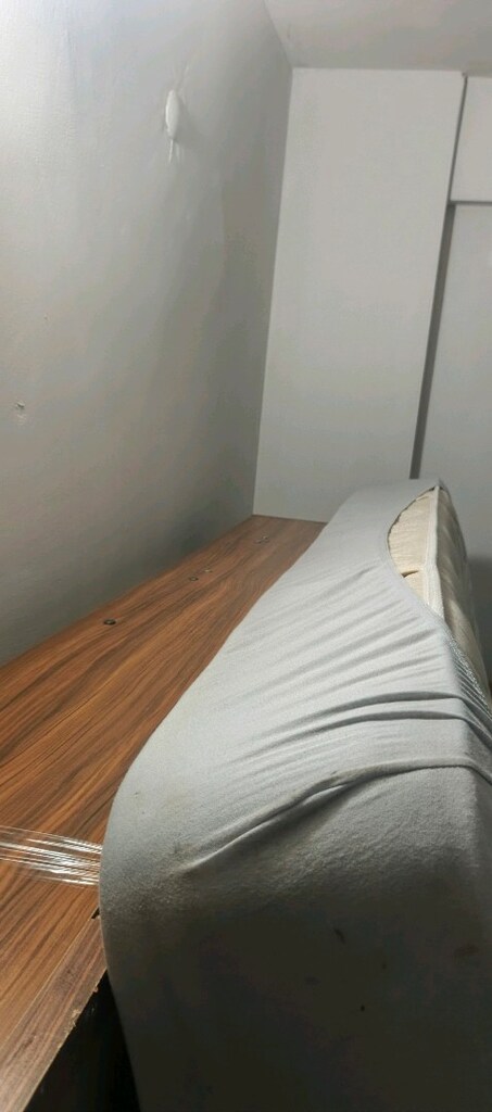 tekli bazalı ceviz ahşap saglam yatak - 3
