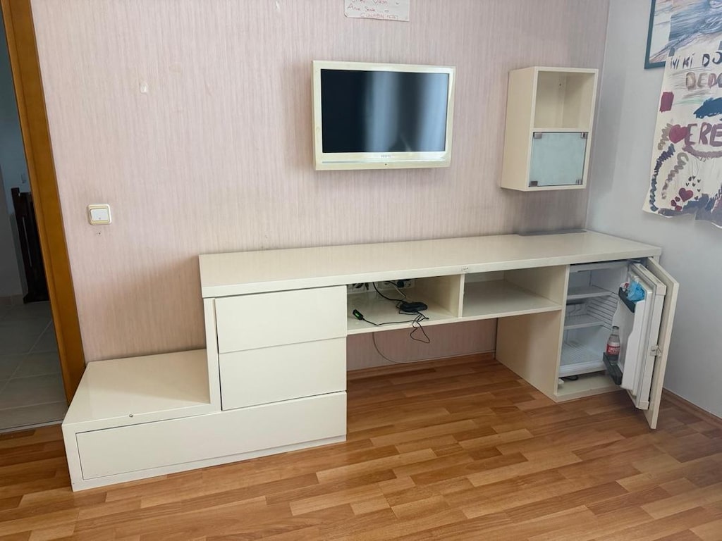 ÖZEL TASARIM KALİTELİ MALZEMEDEN YAPILMIŞ YATAK ODASI TAKIMI - 9