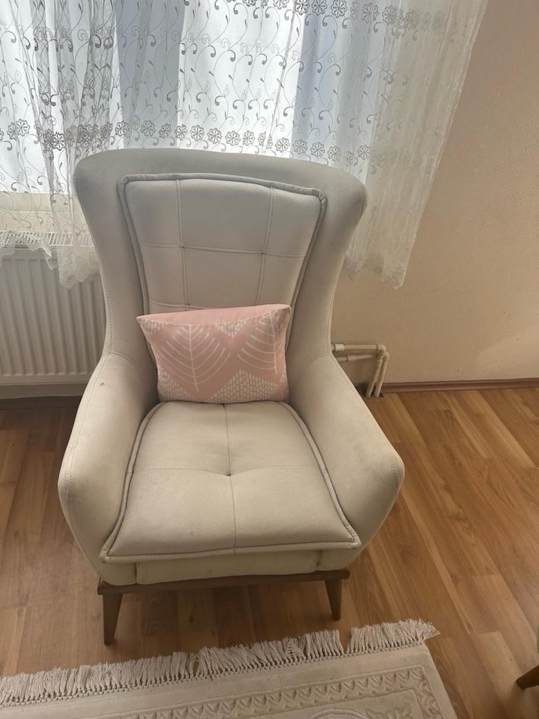 Bütün eşyalar satılık - 3
