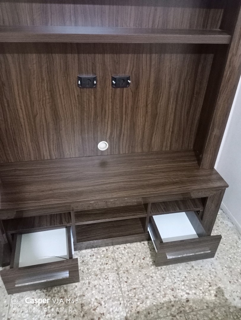 Yeni Ürün TV ünitesi 2 çekmeceli TV askı Aparatı dahil - 5